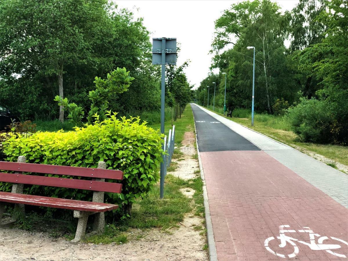 Leilighet Blue Mare Natura Z Parkingiem I Rowerami Kołobrzeg